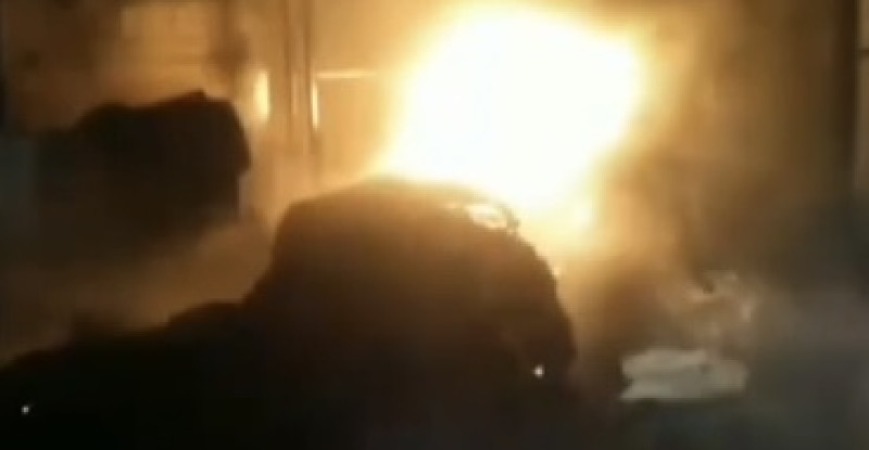 Adana’da bir plastik fabrikasında çıkan yangın hasara yol açtı.