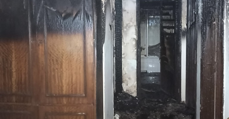 Adana’da apartman dairesinde çıkan yangın hasara yol açtı