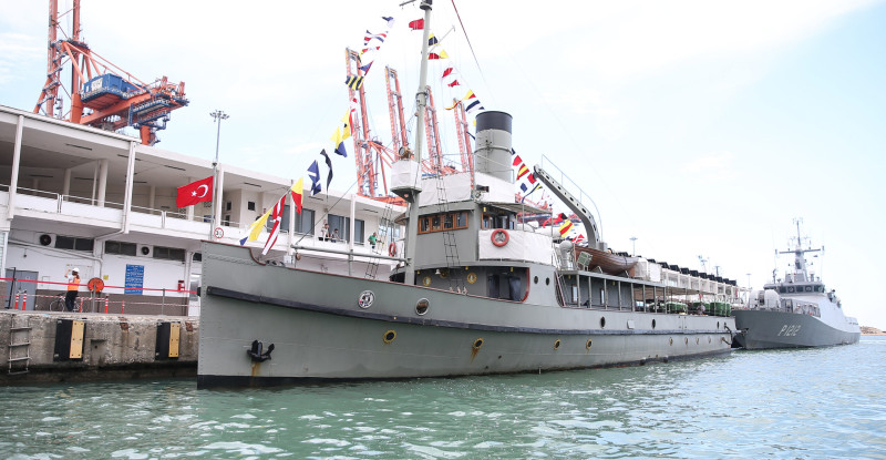 TCG Nusret Müze Gemisi, Mersin’de ziyarete açıldı