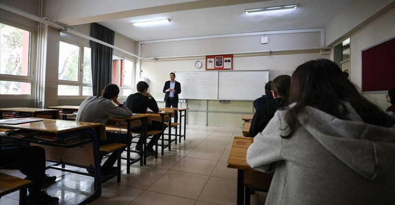 20 bin sözleşmeli öğretmen ataması için başvurular başladı