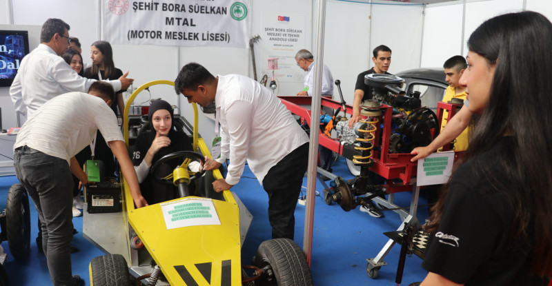 Adana’da SEUP “Kariyer ve Mesleki Eğitim Günleri” başladı