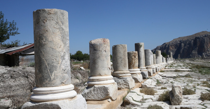 Anavarza Antik Kenti’nde sezon kazıları başladı