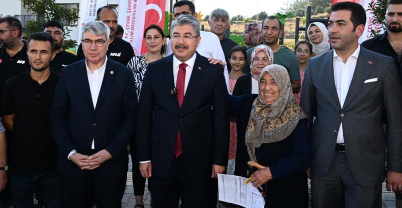 OSMANİYE’DE YAPIMI TAMAMLANAN 90 KONUT DEPREMZEDELERE TESLİM EDİLDİ