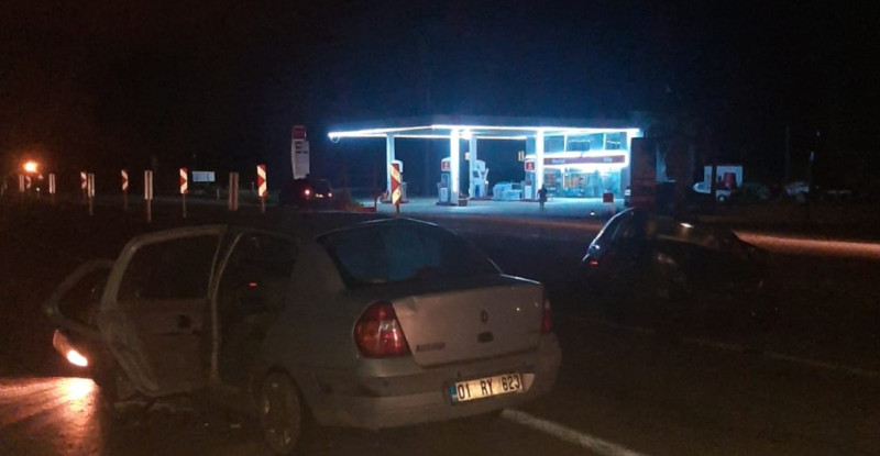 Adana’nın Kozan ilçesinde meydana gelen trafik kazasında 1’i çocuk 6 kişi yaralandı.