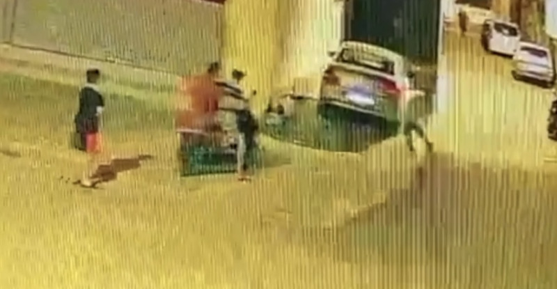 ADANA’DA BİR KİŞİ SİLAH VE PATLAYICIYLA YAPILAN SALDIRIDA YARALANDI