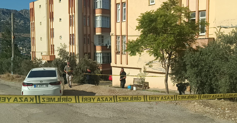 Adana’da bir kişi, eski dini nikahlı eşini pompalı tüfekle yaraladı