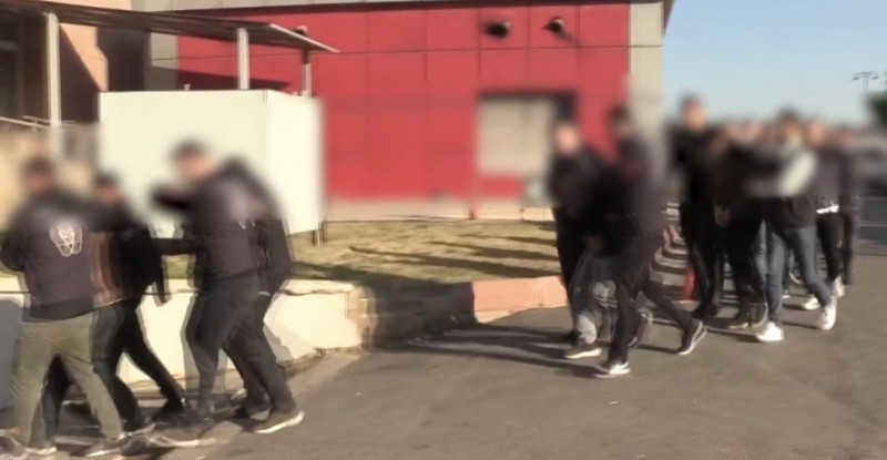 Gaziantep merkezli dolandırıcılık operasyonunda gözaltına alınan 19 şüpheliden 11’i tutuklandı