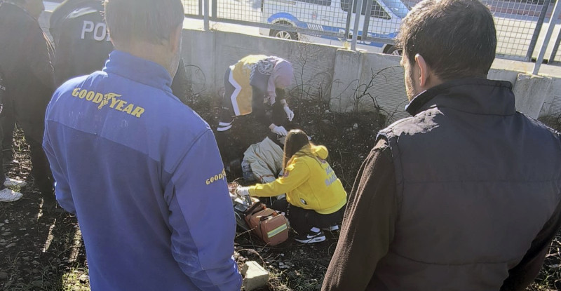 Adana’da bir kişi demir yolu kenarında ölü bulundu