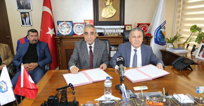 MEÜ ve Mersin ESOB arasında işbirliği protokolü imzalandı