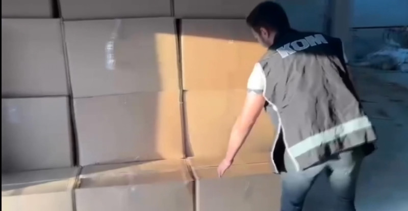 Adana’da 6 milyon 490 bin makaron sigara ele geçirildi