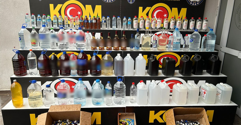 Adana’da 399 litre sahte içki ele geçirildi