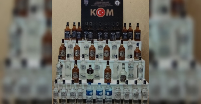 Osmaniye’de dükkanında kaçak ve sahte içki ele geçirilen iş yeri sahibi tutuklandı