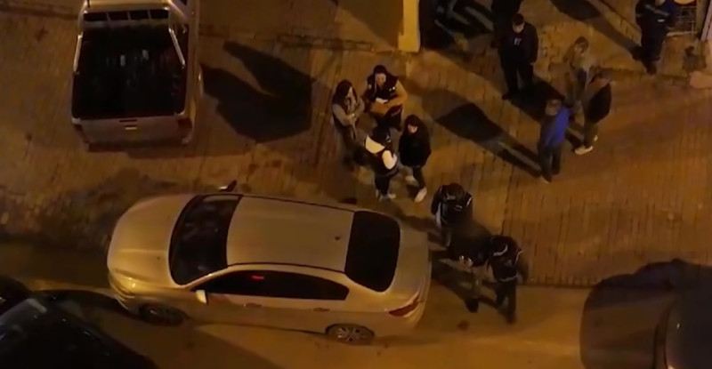 Adana’da silah ticareti operasyonunda 7 şüpheli yakalandı