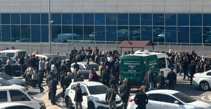 Mersin’deki 1 kişinin hayatını kaybettiği, 2 kişinin yaralandığı silahlı kavgaya ilişkin 3 şüpheli tutuklandı