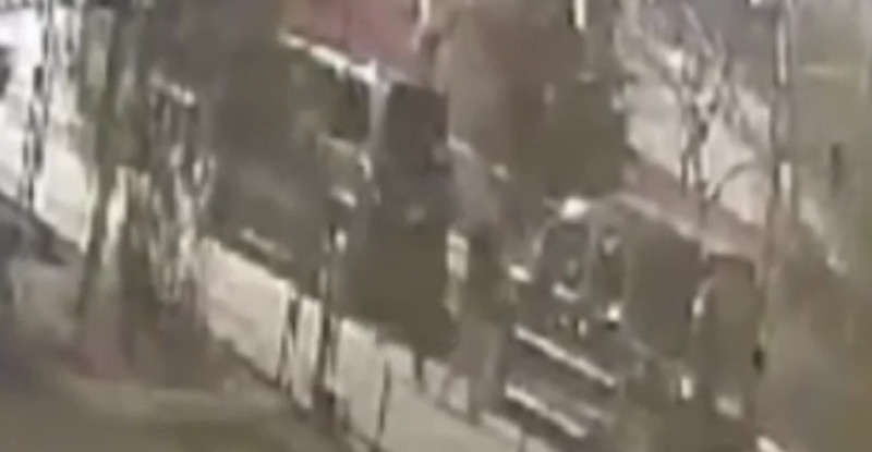 Gaziantep’te bir kişinin yolda yürürken silahla öldürülmesine ilişkin 2 zanlı yakalandı