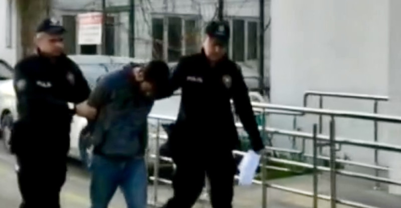 Adana’da 79 ayrı dolandırıcılık suçundan aranan firari zanlısı asayiş uygulamasında yakalandı