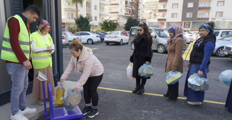 Mersin’de en çok geri dönüştürülebilir atık toplayan kişiye altın ödül verilecek