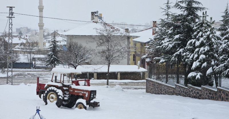 Adana’nın yüksek kesimlerinde kar etkili oldu