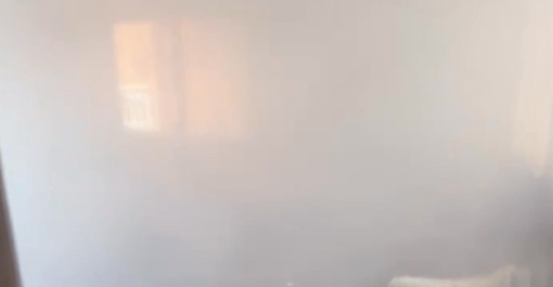 Mersin’de bir apartman dairesinde çıkan yangın sonucu evde hasar oluştu