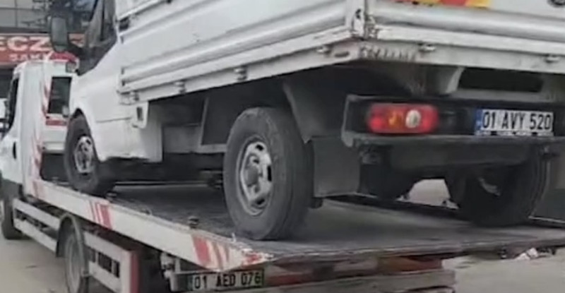 Adana’da ters yöne giren kamyonetin sürücüsü ve sahibine 44 bin 152 lira ceza