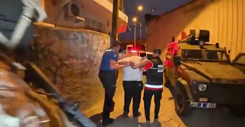 ADANA MERKEZLİ, UYUŞTURUCU SATICILARINA YÖNELİK “NARKOKAPAN-ADANA 2”  OPERASYONUNDA 130 ŞÜPHELİ YAKALANDI