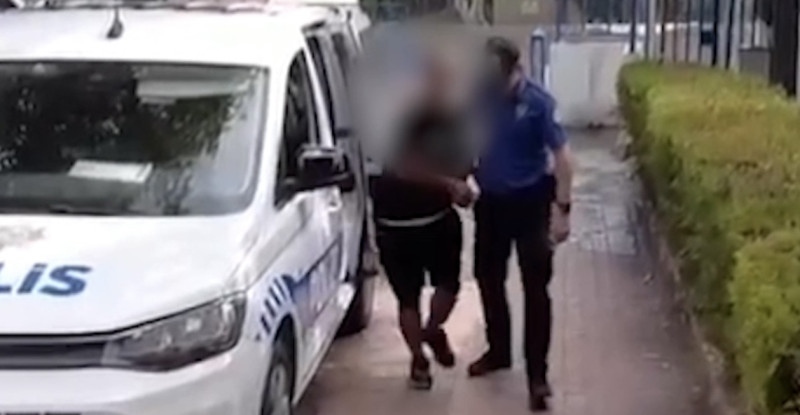 Adana’da cezaevinden firar eden hükümlü sokakta yürürken yakalandı