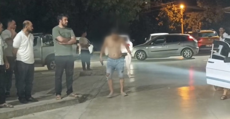 Adana’nın Kozan ilçesinde motosikletin devrilmesi sonucu 2 kişi yaralandı