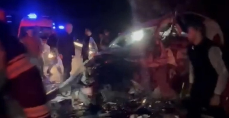 Osmaniye’de otomobille hafif ticari araç çarpıştı, 3 kişi öldü, 2 kişi yaralandı