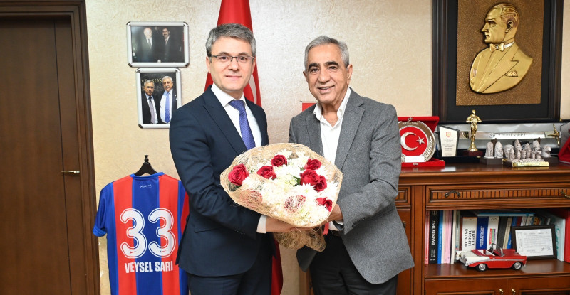 Defterdar Metin Uzun’dan Başkan Sarı’ya ziyaret