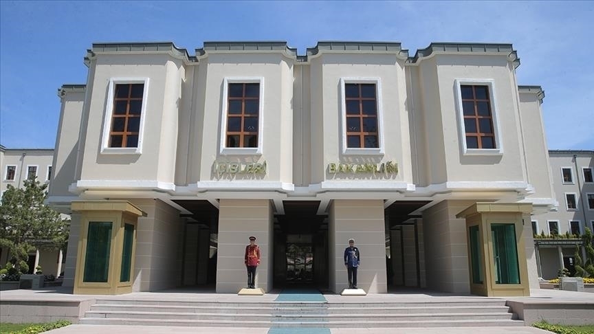 İBB operasyonları kapsamında tutuklanan 5 belediye başkanı görevden uzaklaştırıldı