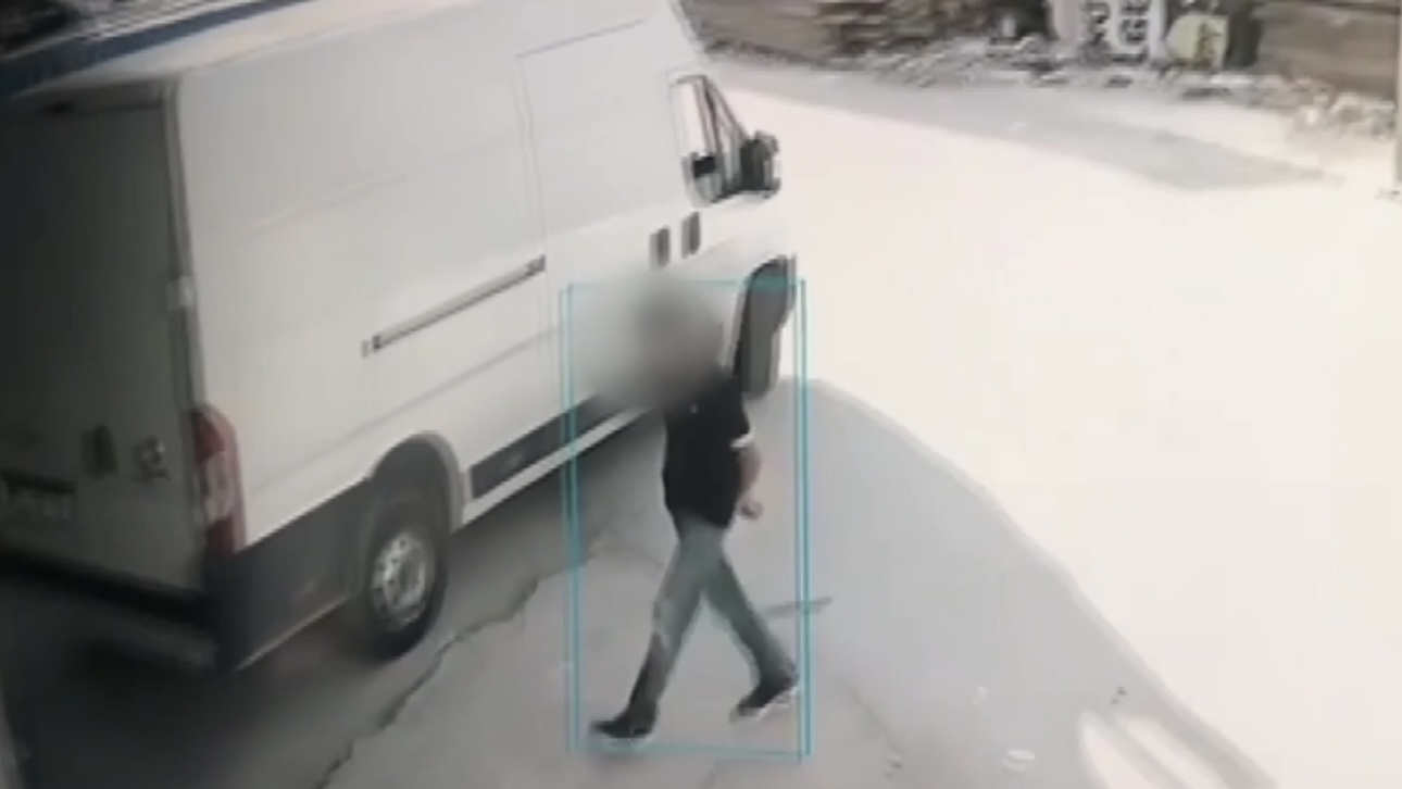 Adana’da iki araç çalan 17 yaşındaki zanlı, polis takibiyle yakalandı