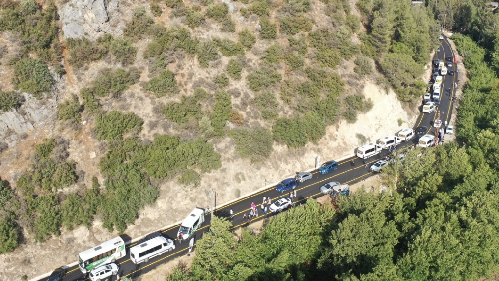 Hatay’da iki ilçeyi birbirine bağlayan Serinyol-Madenli kara yolu törenle açıldı