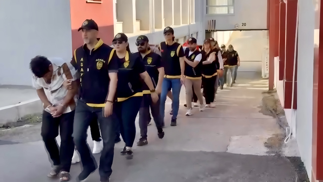 ADANANA’DA FUHUŞ ŞEBEKESİNE OPERASYON: 14 TUTUKLAMA