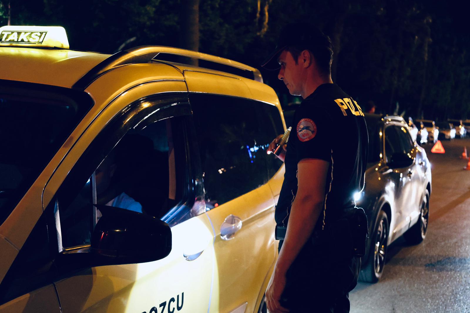 Mersin’de 1 ay içerisinde çeşitli suçlardan aranan 1569 şüpheli yakalandı