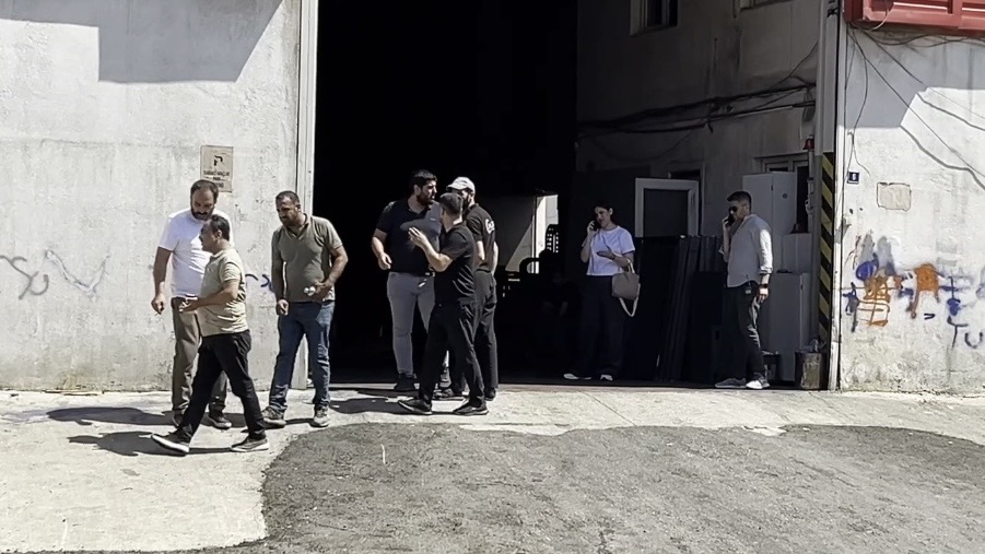 Gaziantep’te devrilen iş makinesinin altında kalan kişi hayatını kaybetti